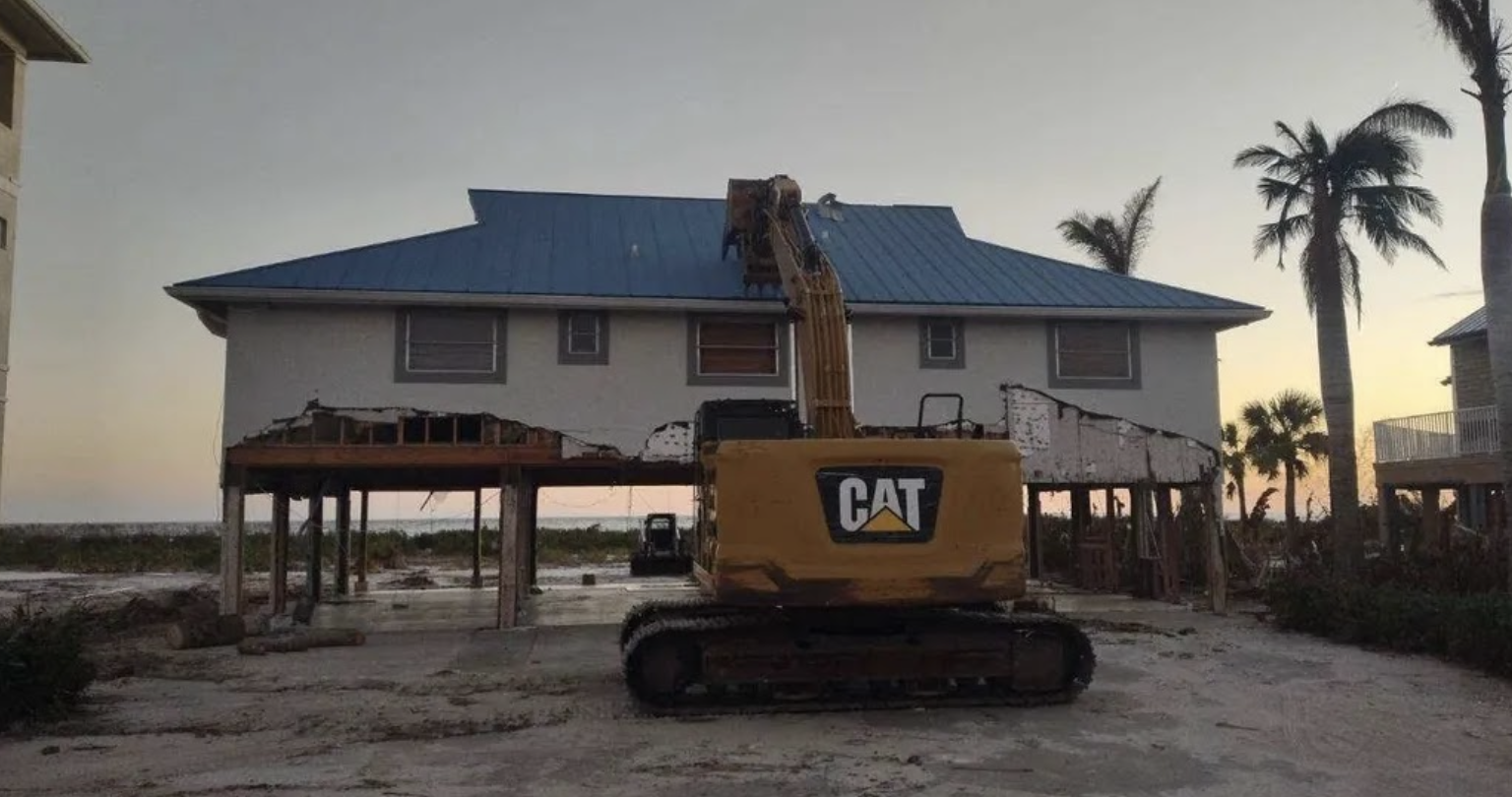 Total Demolition Contractor for Sanibel, Fort Myers Beach, Punta Gorda, Longboat Key